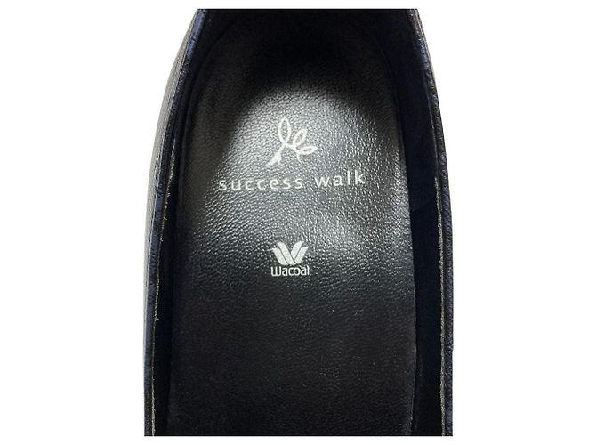 Autre Marque Wacoal Success Walk Stoff-Pumps Blau - Ansicht 5