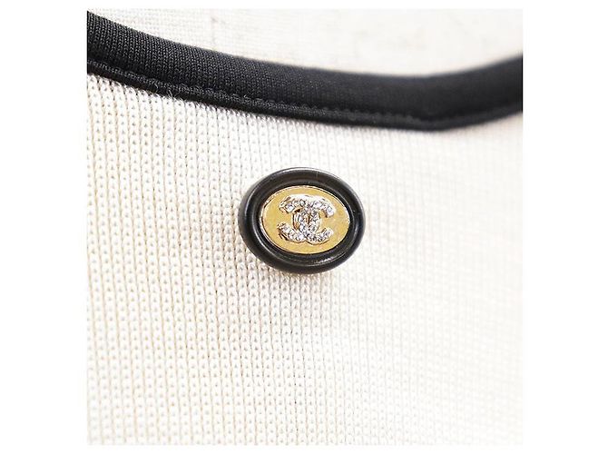 Top corto de punto de seda Chanel 21S P70684 Negro - vista 6