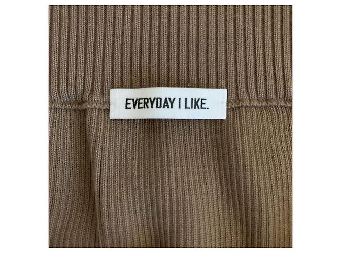 Autre Marque Falda acanalada EVERYDAY I LIKE TEX Rib Skirt Beige - vista 3