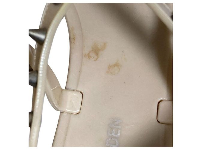 Autre Marque Sandali in gomma borchiati Steve Madden Beige - vista 6