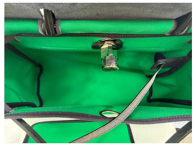 Hermès Herbag Zip RT 31 Toile Officier Vache Hunter Borsa Verde Nero - vista 7