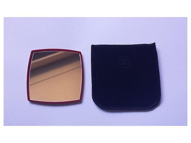 Chanel Specchio da borsa rosso con pochette - vista 4