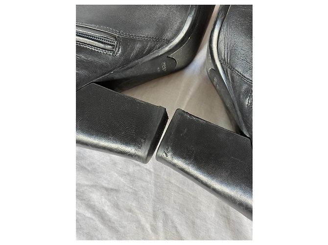 Prada Bottines en cuir noir - vue 7