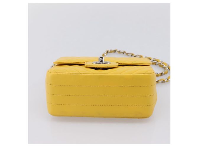 CHANEL V Stitch Schultertasche mit Kette aus Lammleder Gelb Silber CC Auth 206310SAM - Ansicht 5