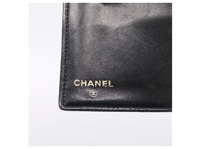 Carteira Compacta CHANEL COCO Mark em Couro Caviar Preta e Dourada CC Auth 206090V Preto Dourado - vista 18
