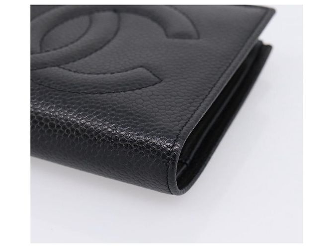 Carteira Compacta CHANEL COCO Mark em Couro Caviar Preta e Dourada CC Auth 206090V Preto Dourado - vista 7