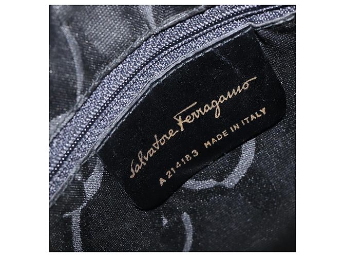 Borsa a tracolla Salvatore Ferragamo Vala in pelle nera e oro Auth bs37160 Nero - vista 12