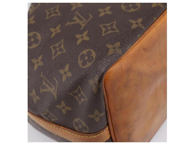 LOUIS VUITTON Monogram Petit Noe Shoulder Bag M42226 LV Auth 202947 Monograma - vista 18