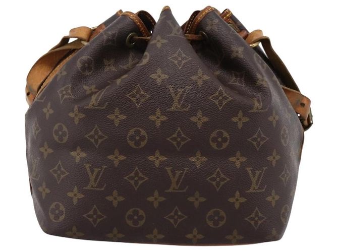 LOUIS VUITTON Monogram Petit Noe Shoulder Bag M42226 LV Auth 202947 Monograma - vista 2