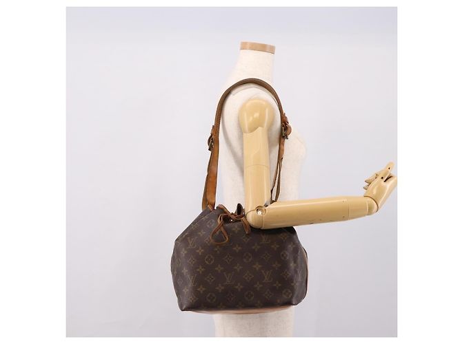 LOUIS VUITTON Monogram Petit Noe Shoulder Bag M42226 LV Auth 202947 Monograma - vista 22