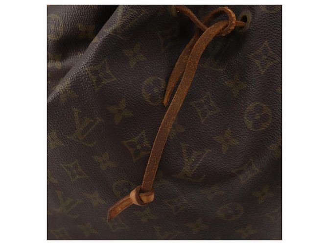 LOUIS VUITTON Monogram Petit Noe Schultertasche M42226 LV Auth 196342 Monogramm - Ansicht 20