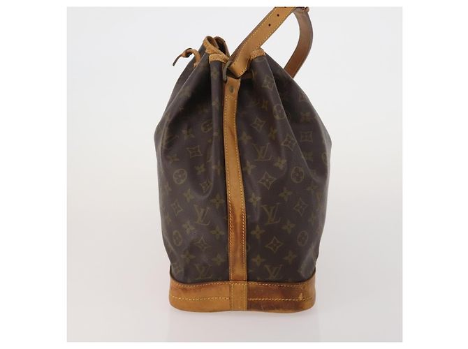 LOUIS VUITTON Monogram Petit Noe Schultertasche M42226 LV Auth 196342 Monogramm - Ansicht 3