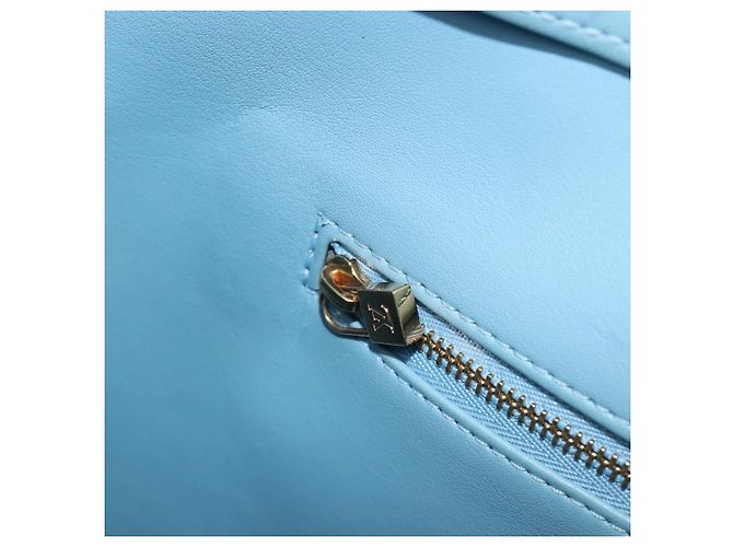 Borsa a mano LOUIS VUITTON Monogram Vernis Houston Baby Blue M91005 LV Auth ep15974 Blu chiaro - vista 23