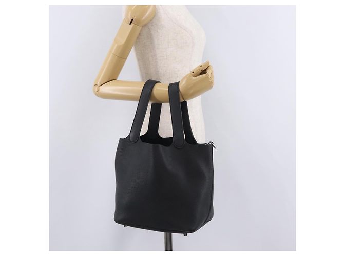 Hermès Borsa HERMES Picotan Lock MM in pelle Taurillon Clemence Black Gold Auth 203244SM Nero D'oro - vista 26
