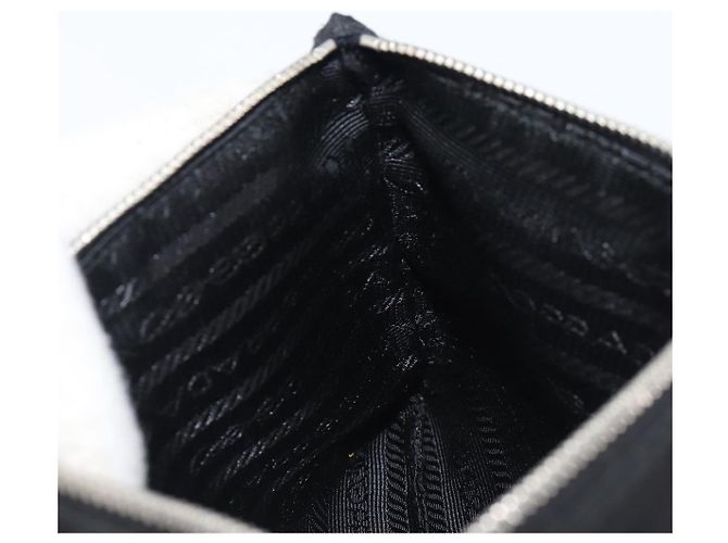 Bolso PRADA Nylon Negro Plata Auth bs37334 - vista 19