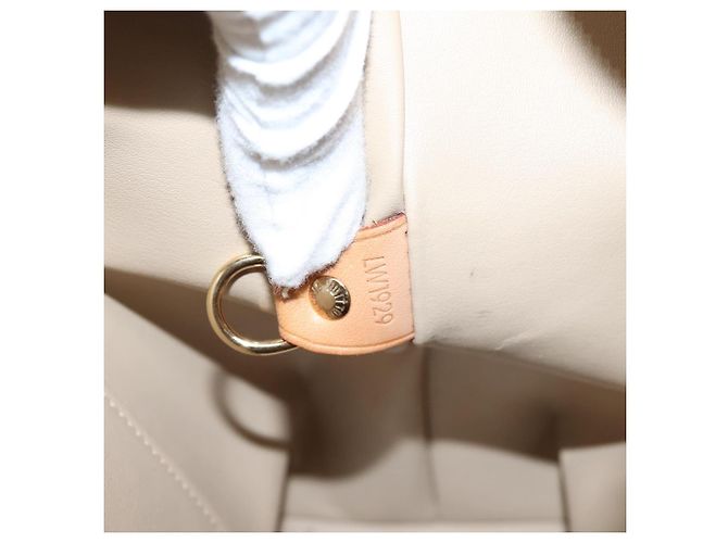 Bolso de mano LOUIS VUITTON Monogram Vernis Houston Beige M91004 LV Auth ep15897 - vista 12