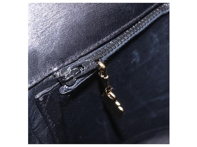Bolsa de Ombro GUCCI em Couro Preta e Dourada Auth 206133 Preto Dourado - vista 26