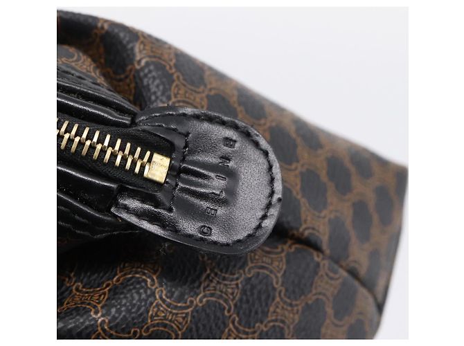 Céline Borsa a pochette CELINE Macadam Canvas PVC Black Gold Tone Auth mr2928A Nero - vista 10