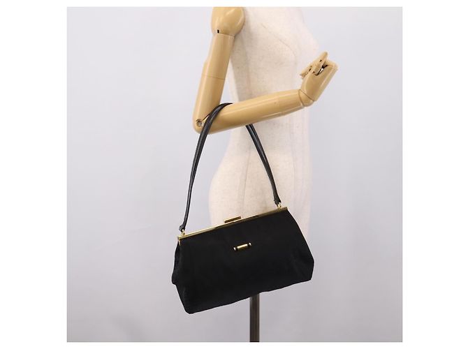 Borsa a Tracolla LONGCHAMP Nylon Nero Oro Auth 204984A D'oro - vista 24