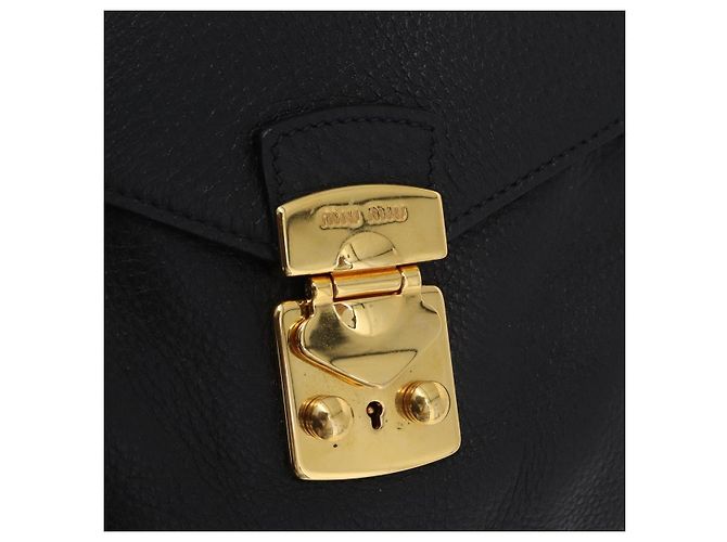 Borsa a tracolla Miu Miu in pelle nera e oro Auth ka6362 Nero D'oro - vista 18