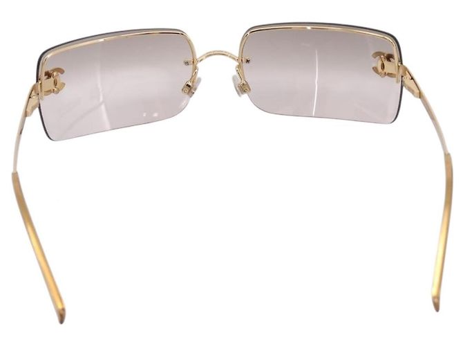 Gafas de sol CHANEL COCO Mark Metal Tono Dorado CC Auth 205985M - vista 3