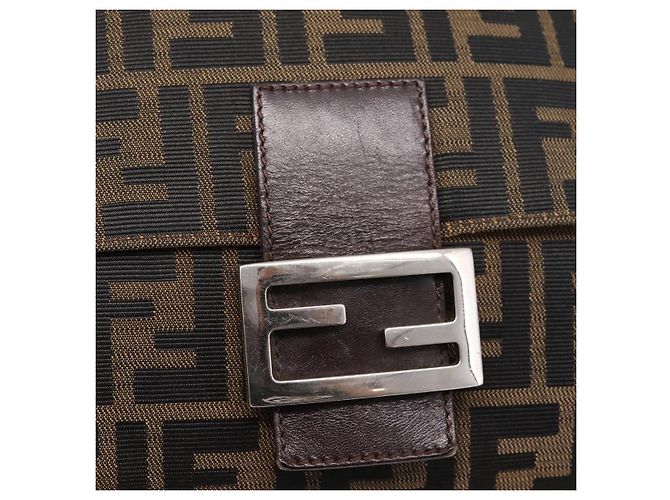 Borsa a tracolla FENDI Zucca Canvas Mamma Baguette Brown Black Auth 196093V Marrone Nero - vista 19