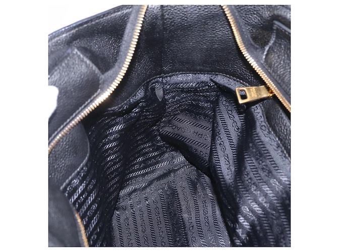 Borsa Tote PRADA in pelle Vittero Dino Nero Oro Auth 203881V D'oro - vista 25