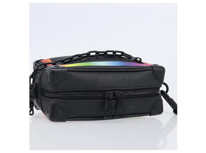 LOUIS VUITTON Taiga Rainbow Mini Soft Trunk Bag Black M30351 LV Auth 203152M Nero - vista 6