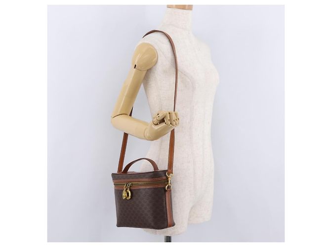 Céline CELINE Macadam Canvas Vanity Handtasche PVC Leather 2way Brown Gold Auth ep16269 Braun Golden - Ansicht 27