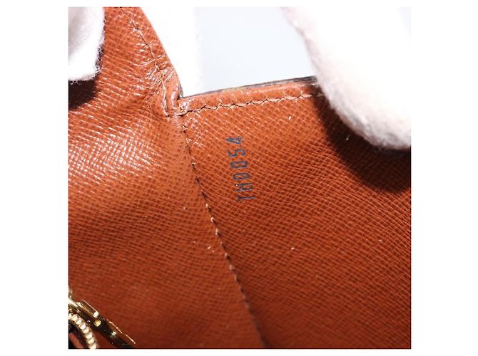 LOUIS VUITTON Monogram Saint Cloud GM Shoulder Bag M51242 LV Auth 203394 Monogramme - vue 12