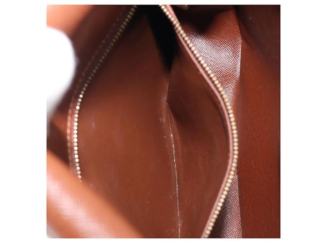 LOUIS VUITTON Monogram Saint Cloud GM Shoulder Bag M51242 LV Auth 203394 Monogramme - vue 28