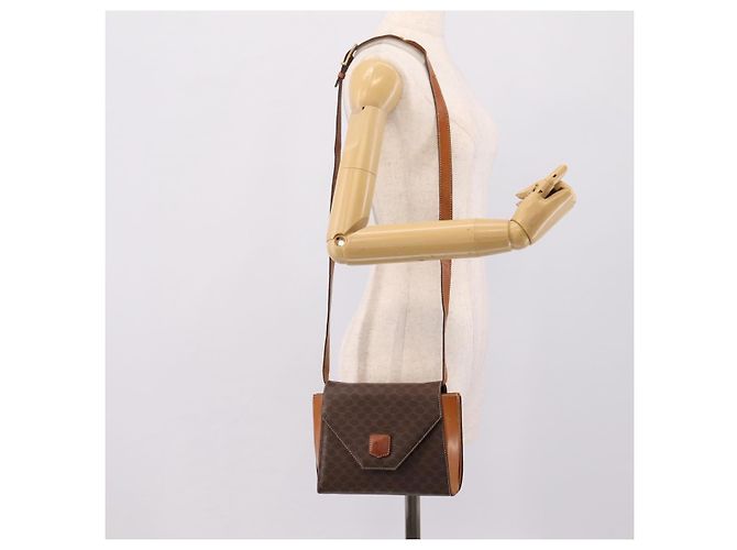 Céline Bolsa de Ombro CELINE Macadam Canvas PVC Leather Brown Gold Auth ep16182 Marrom Dourado - vista 24