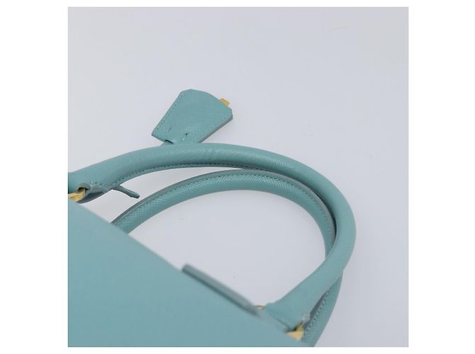 Bolsa Boston PRADA couro Saffiano 2way Azul Claro Ouro Auth 203450M Dourado - vista 15