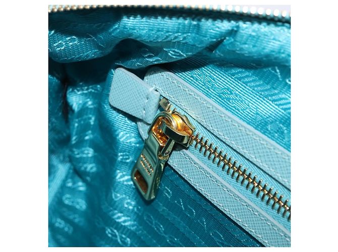 Bolsa Boston PRADA couro Saffiano 2way Azul Claro Ouro Auth 203450M Dourado - vista 32