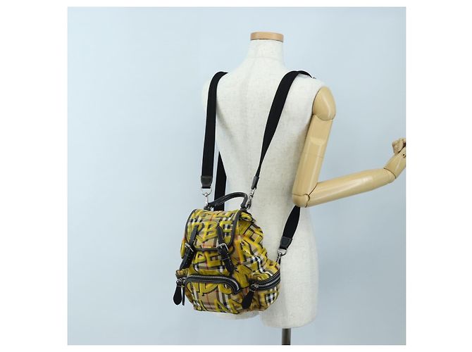BURBERRY Nova Check Graffiti Backpack Canvas Beige Silver Auth 203410M Silvery - view 32