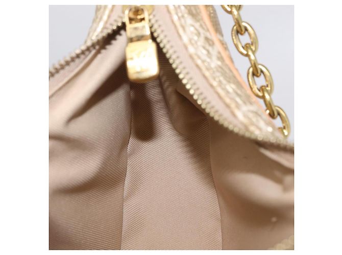 LOUIS VUITTON Monogram Laminated Jacquard Loop Bag Gold M22928 LV Auth 206273SAM Golden - Ansicht 28