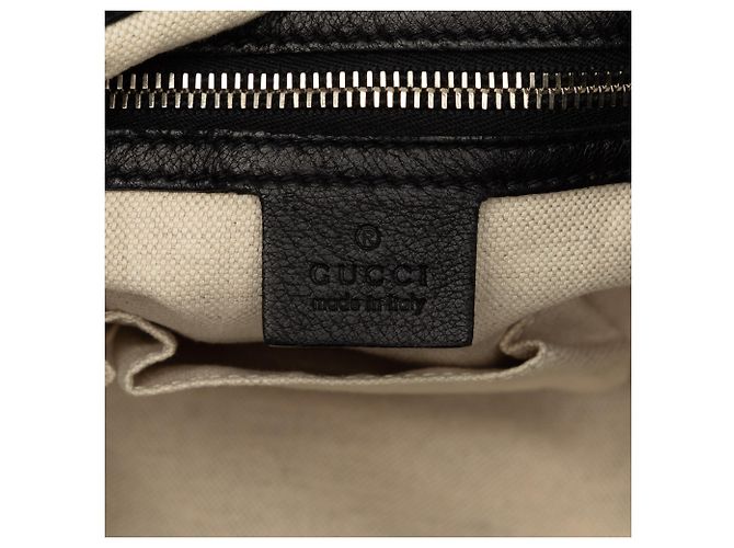 Bolsa Hobo meia lua Gucci em couro de bezerro preto - vista 5