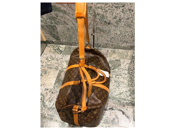 Louis Vuitton Keepall Bandoulière 55 Monogram Castaño Monograma - vista 11