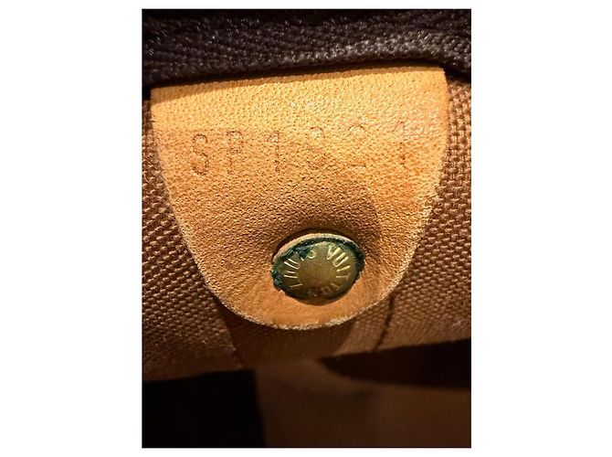 Louis Vuitton Keepall Bandoulière 55 Monogram Castaño Monograma - vista 12