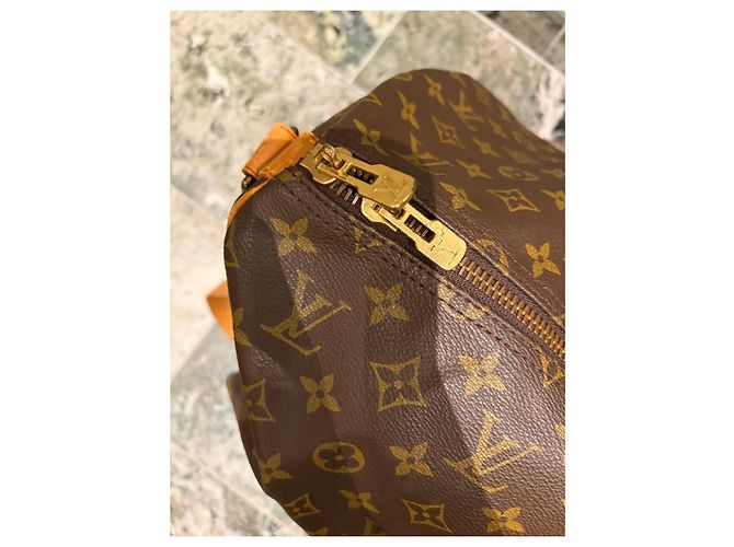 Louis Vuitton Keepall Bandoulière 55 Monogram Castaño Monograma - vista 3