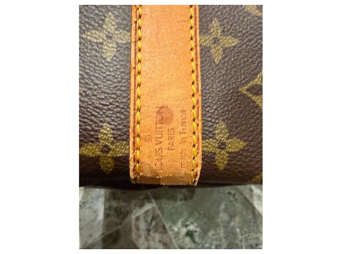 Louis Vuitton Keepall Bandoulière 55 Monogram Castaño Monograma - vista 9