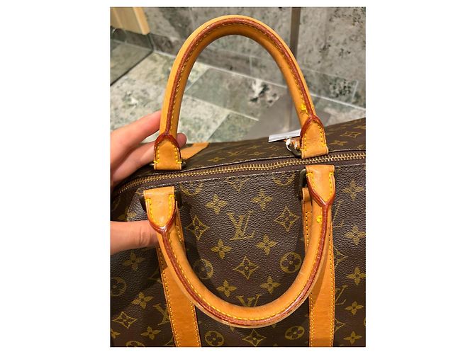 Louis Vuitton Keepall Bandoulière 55 Monogram Castaño Monograma - vista 2