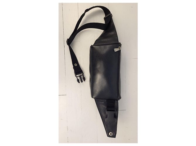 Longchamp Le Foulonne Marsupio in Pelle Martellata Nera Nero - vista 13