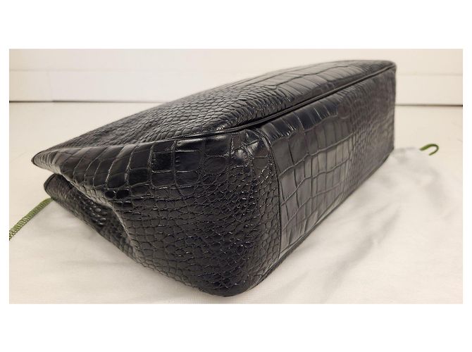 Longchamp Roseau Handtasche aus schwarzem Leder in Krokodil-Optik - Ansicht 17