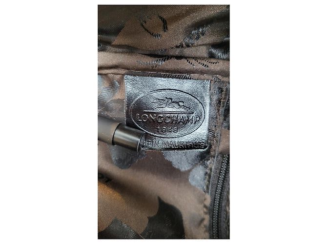 Longchamp Roseau Handtasche aus schwarzem Leder in Krokodil-Optik - Ansicht 2