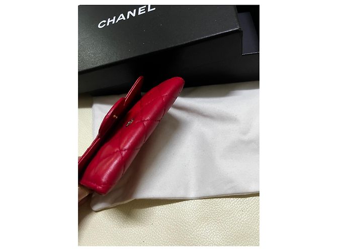 Chanel Portafoglio Classico in Pelle Matelassé Rosso - vista 11