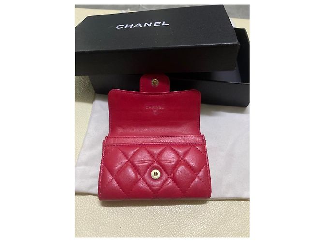 Chanel Portafoglio Classico in Pelle Matelassé Rosso - vista 5