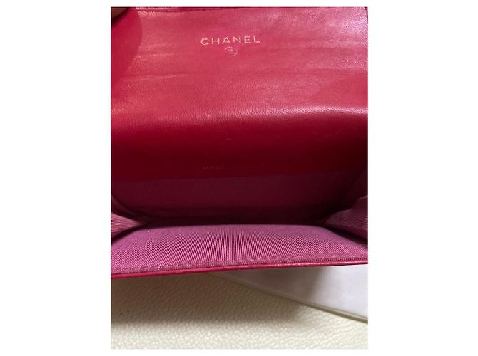 Chanel Portafoglio Classico in Pelle Matelassé Rosso - vista 7