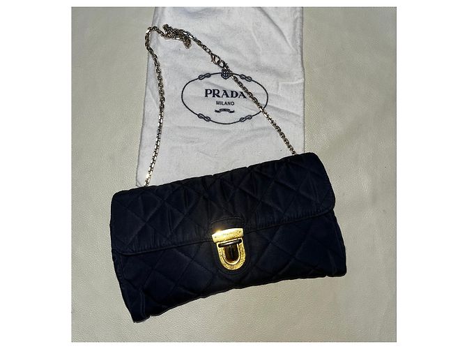 Prada gesteppte Nylon-Schultertasche Schwarz - Ansicht 2