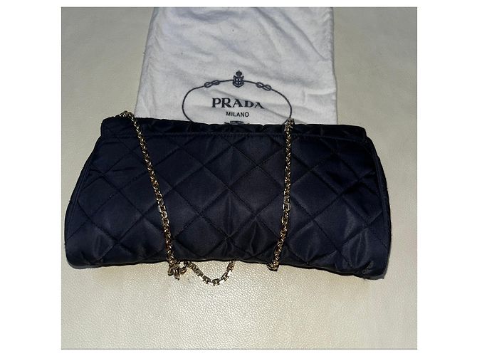 Prada gesteppte Nylon-Schultertasche Schwarz - Ansicht 3